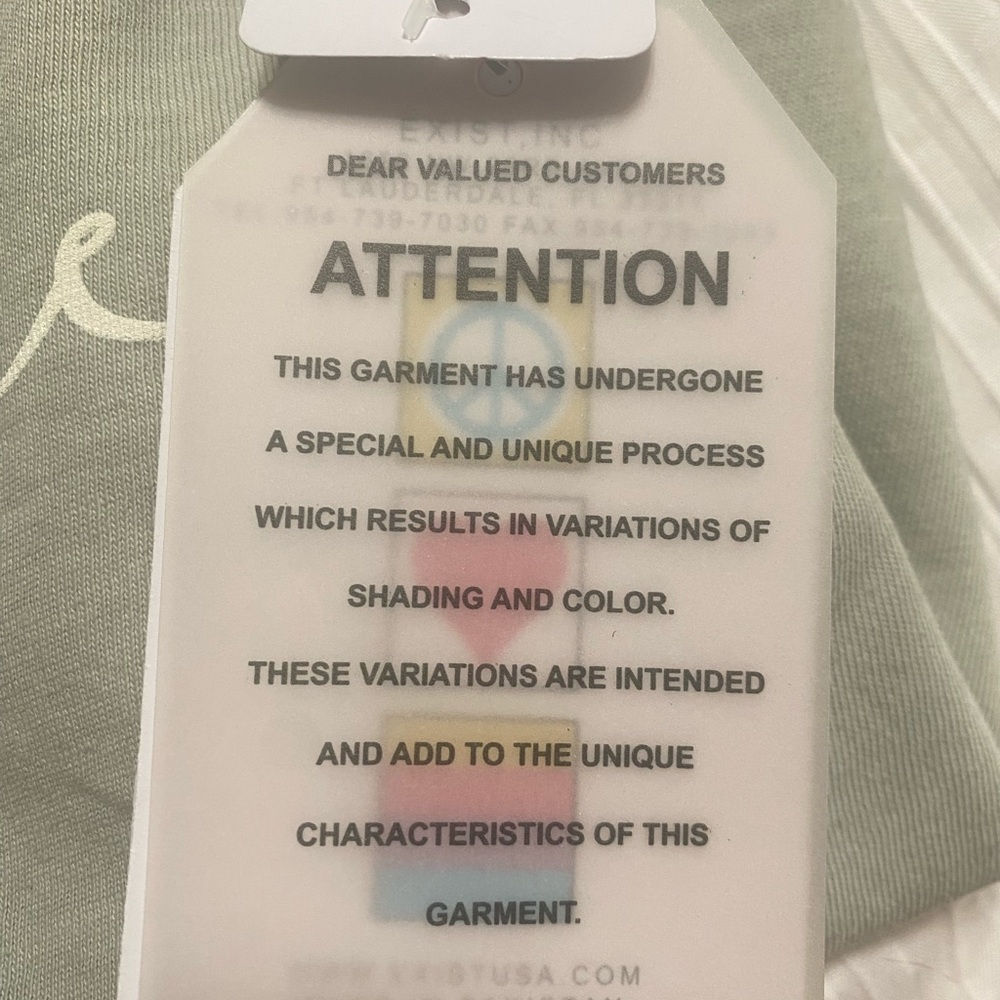 Cropped t-shirt - Picture 8 of 10